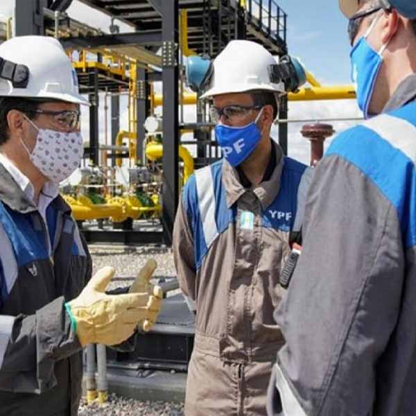 YPF comenzó perforaciones en Vaca Muerta para aumentar la producción de gas